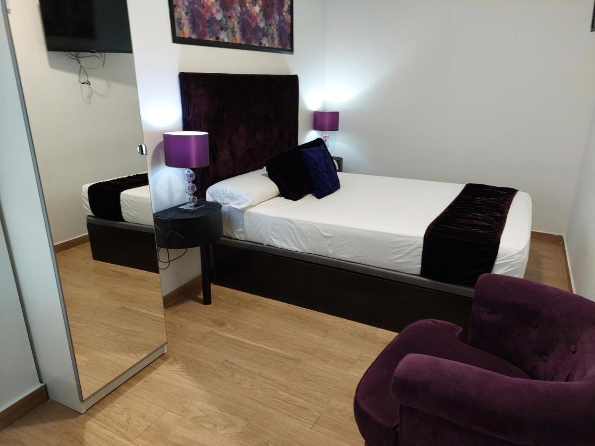 Apartamentos Rous - Solo Adultos Valenza Esterno foto